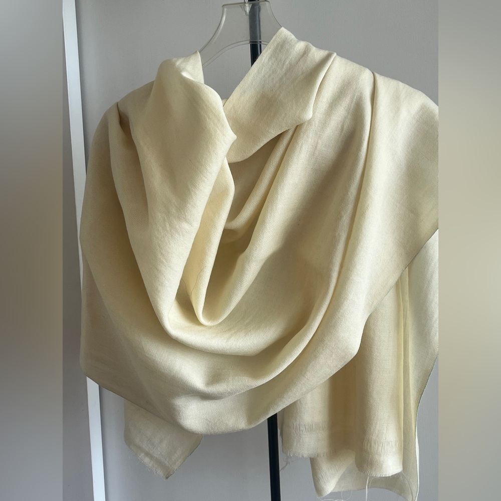New Ivory handwoven 100% wool gaberdine fabric crafts & tailoring 2 yards +